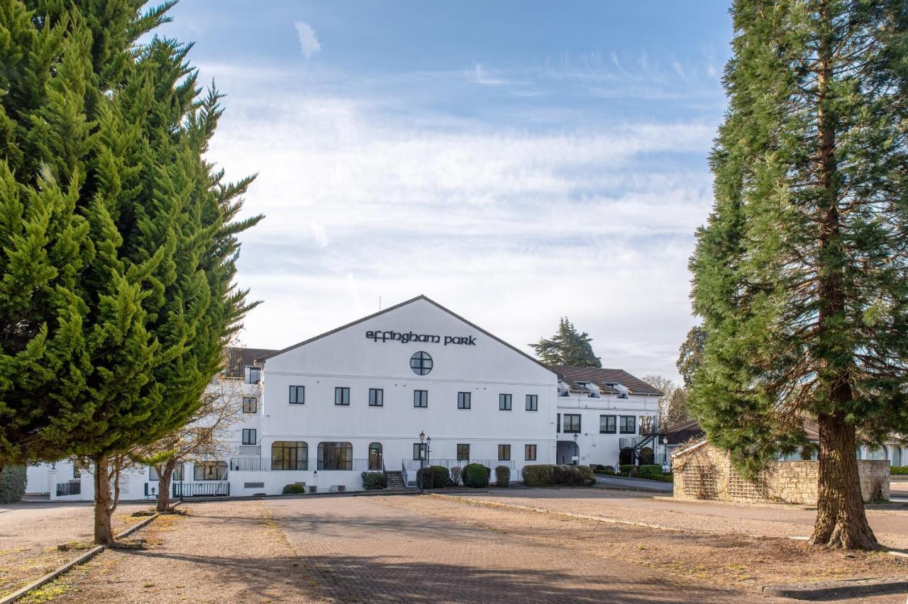 Copthorne Effingham Gatwick Hotel Экстерьер фото