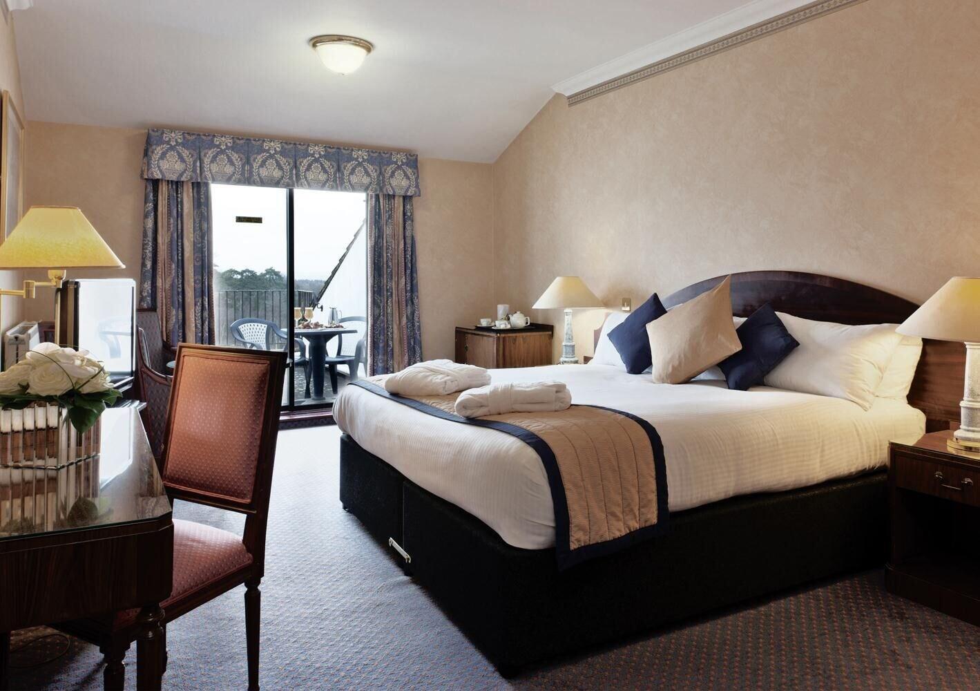 Copthorne Effingham Gatwick Hotel Экстерьер фото
