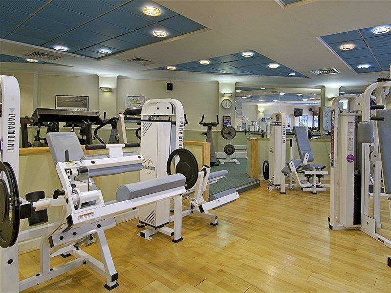 Copthorne Effingham Gatwick Hotel Экстерьер фото