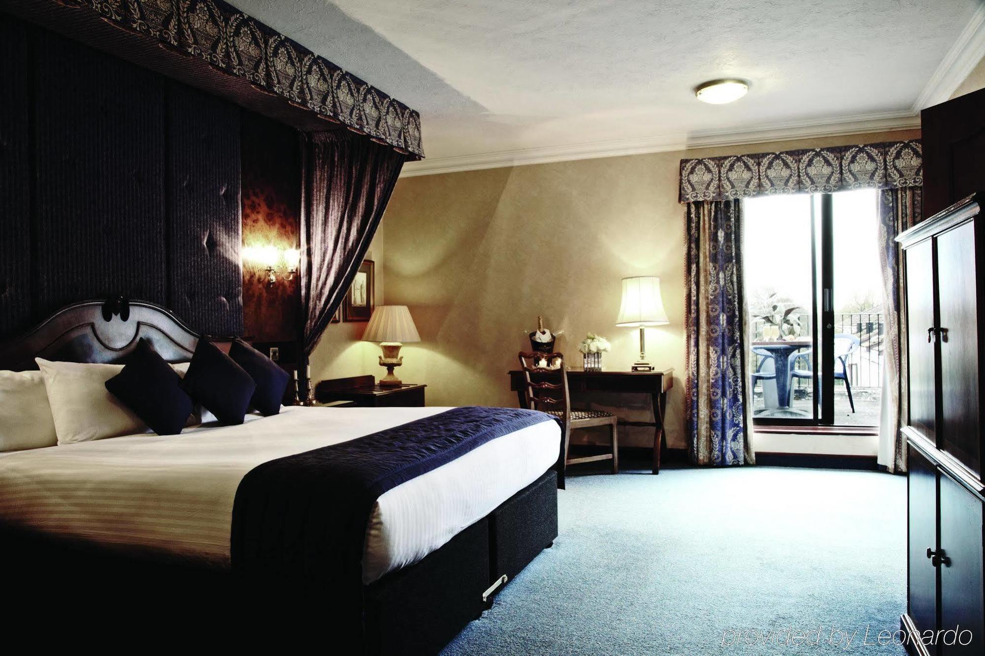 Copthorne Effingham Gatwick Hotel Номер фото